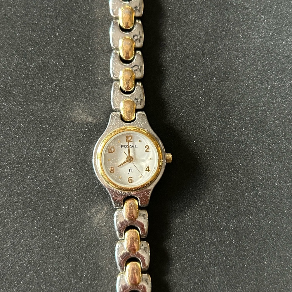 Fossil Silver and Gold Link Watch - Picture 2 of 6